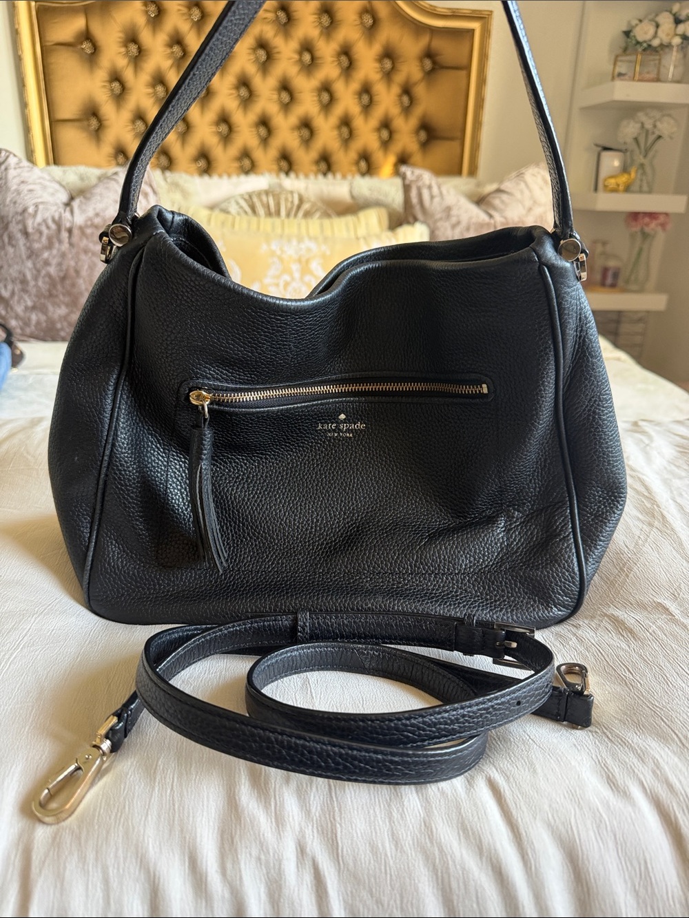 Kate Spade|Black Pebbled Leather Shoulder Bag with Detachable Strap and Tassel